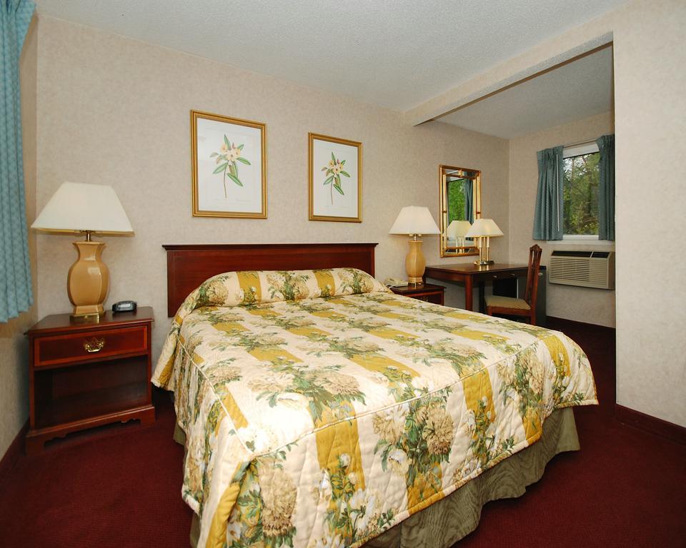 Rodeway Inn Dillsburg Exterior foto